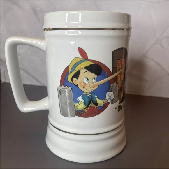 Disney Pinocchio Beer Garden Beer Stein 22 Oz White Gold Ceramic - Picture 1 of 9